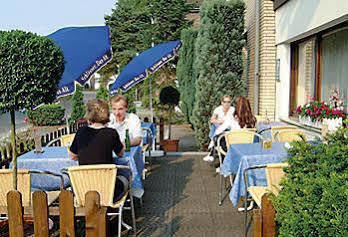Forstbacher Hof ฮิลเดน ภายนอก รูปภาพ